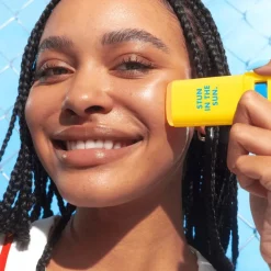 Outlet e.l.f. Suntouchable Invisi-Zonnebrand Stick SPF50