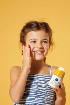 Hot NIVEA SUN Babies & Kids Protect & Sensitive Roll-on Zonnebrand SPF 50+ 50 ML