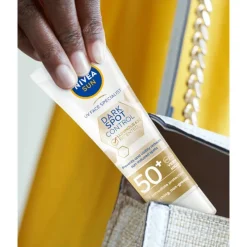 Discount NIVEA SUN UV Face Luminous 360 Anti-Spot Fluïde SPF50+ 40ML